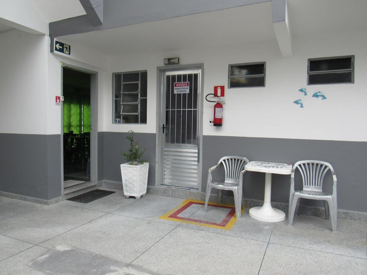 Hotel Pousada Girassol Matinhos Exteriör bild